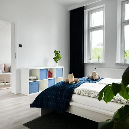 For 6 Guests, 2 Bathrooms And Air Conditioning